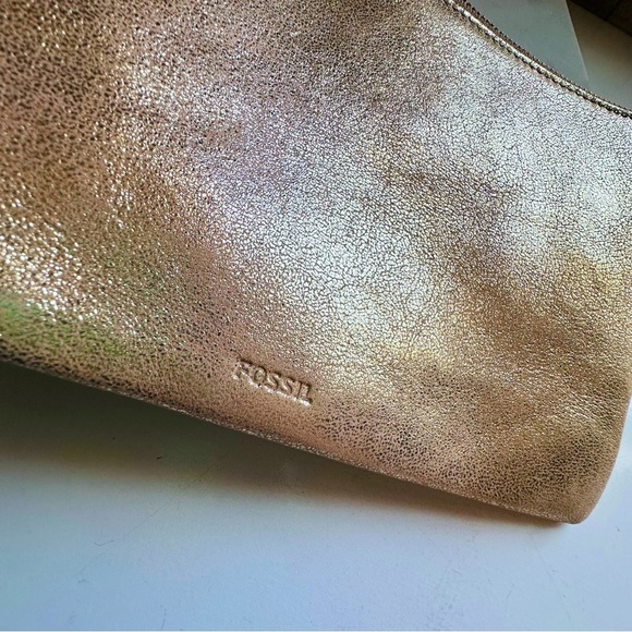 Fossil Metallic Gold Leather Wristlet/Clutch - Picture 3 of 5